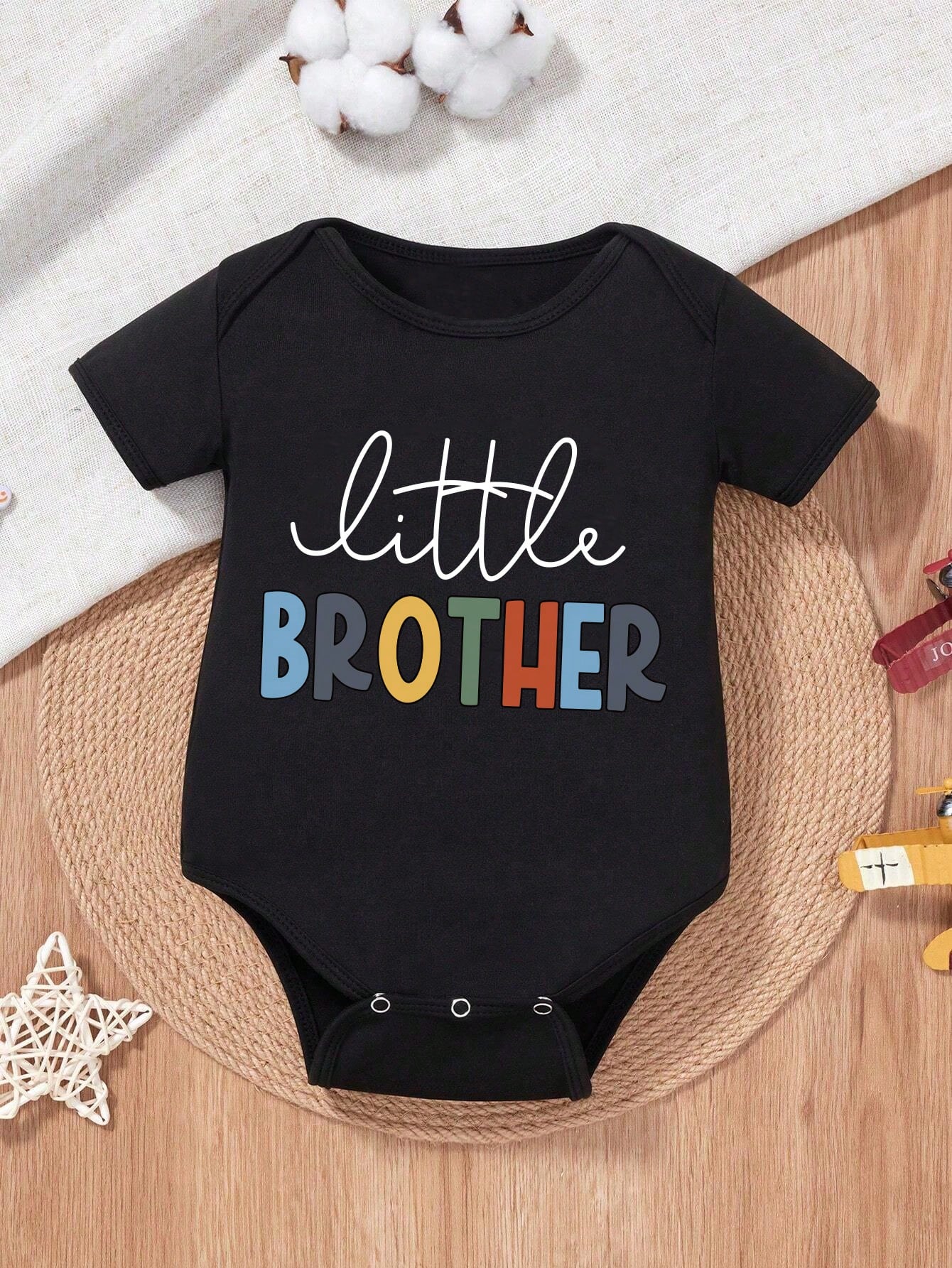Baby Boy Casual Triangle Bodysuit With Colorful Slogan & Letter Print, Short Sleeve
