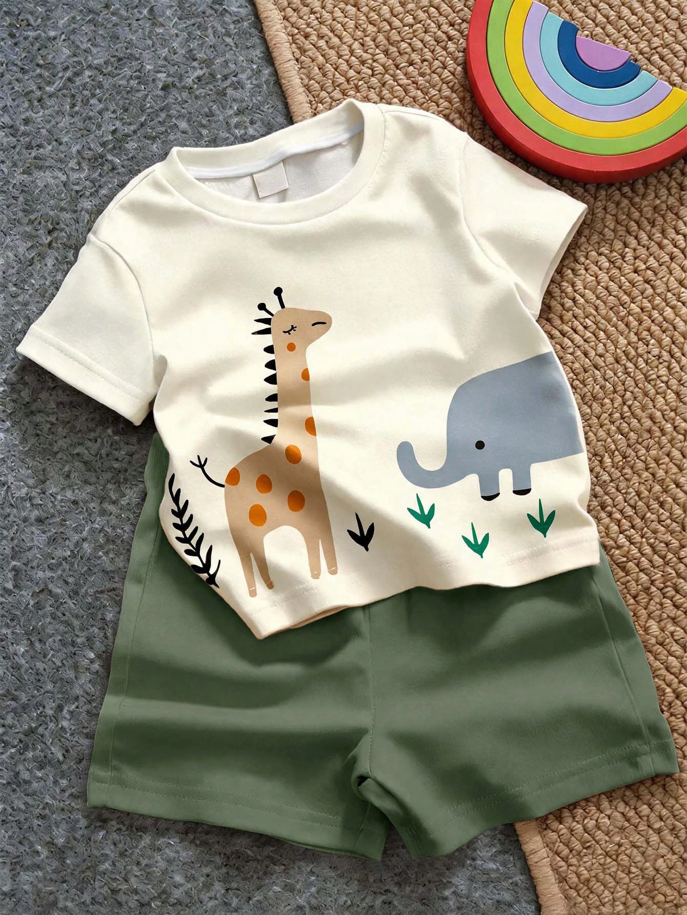 Baby Boy Soft Summer Colour Palette,Summer,Casual,Cute,Family Matching Minimalist T-Shirt Set,Giraffe Elephant Print Graphic Tee & Shorts Outfit