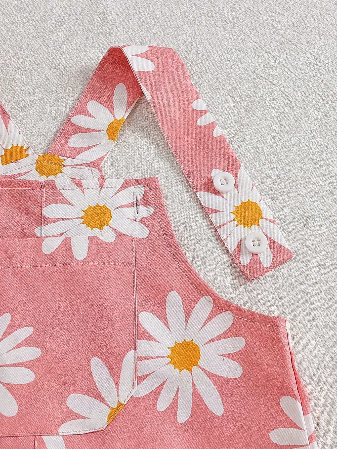 Baby Girl 2pcs Set Casual Cute Solid Color Ruffle Sleeve Long Sleeve Top And Floral Print Shoulder Strap Jumpsuit, Comfortable Outfit For Autumn