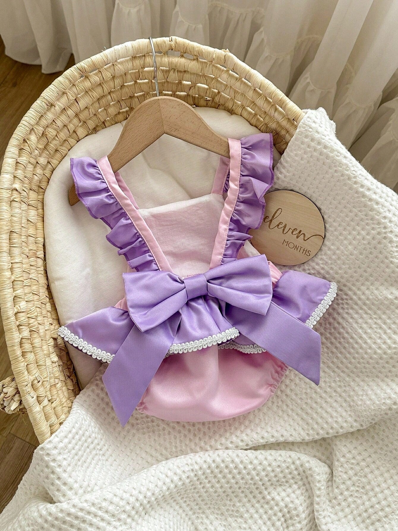 Baby Girl Cute Ruffled Bowknot Decor Photography Dress