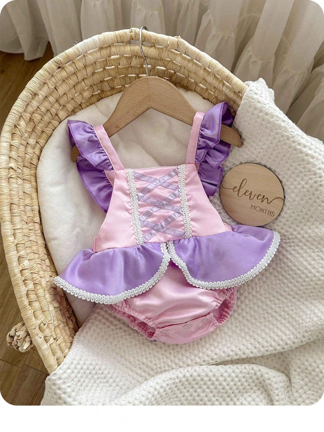 Baby Girl Cute Ruffled Bowknot Decor Photography Dress