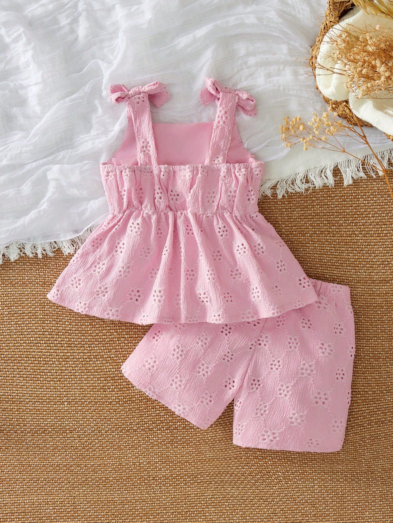 Babygirl Holiday Outfits Christmas Casual Outfits Pink Halter Top And Shorts Summer Two Pieces Suit! Made Of Knitted Jacquard Fabric, The Unique Jacquard Design Increases The Artistic Sense Of T