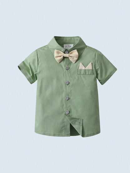 BOARNSEORL 2pcs Baby Boys Gentleman Outfit, Short Sleeve Collared Shirt With Bow Tie And Khaki Suspender Shorts, Fashionable For Birthday Party, Wedding, Formal Occasions