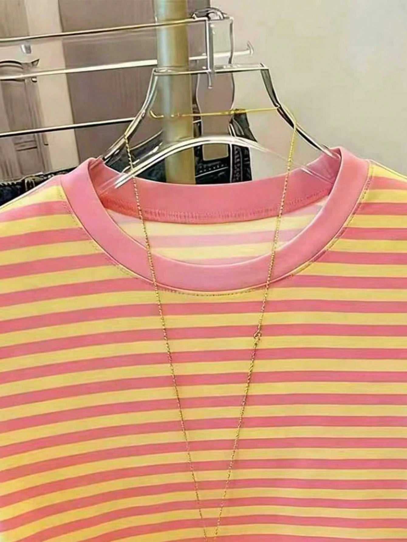 Classic Striped Pink-Brown Y2K Versatile Elegant Summer Outfits For Women, Vacation Outfits, Beach Outfits, Women's Casual Round Neck Short Sleeve Simple T-Shirt