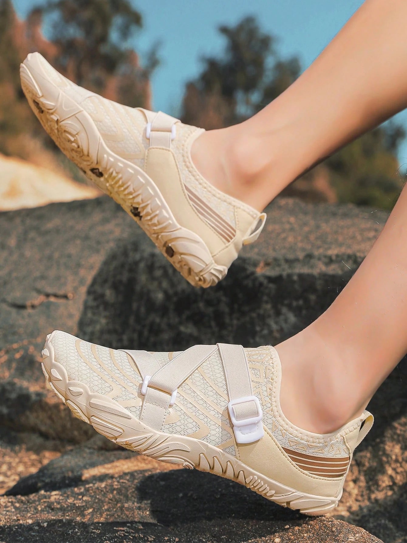 Couple's Beach Shoes, River Trekking Shoes, Fitness Shoes, Five-Toe Swimming Shoes, Outdoor Water Shoes