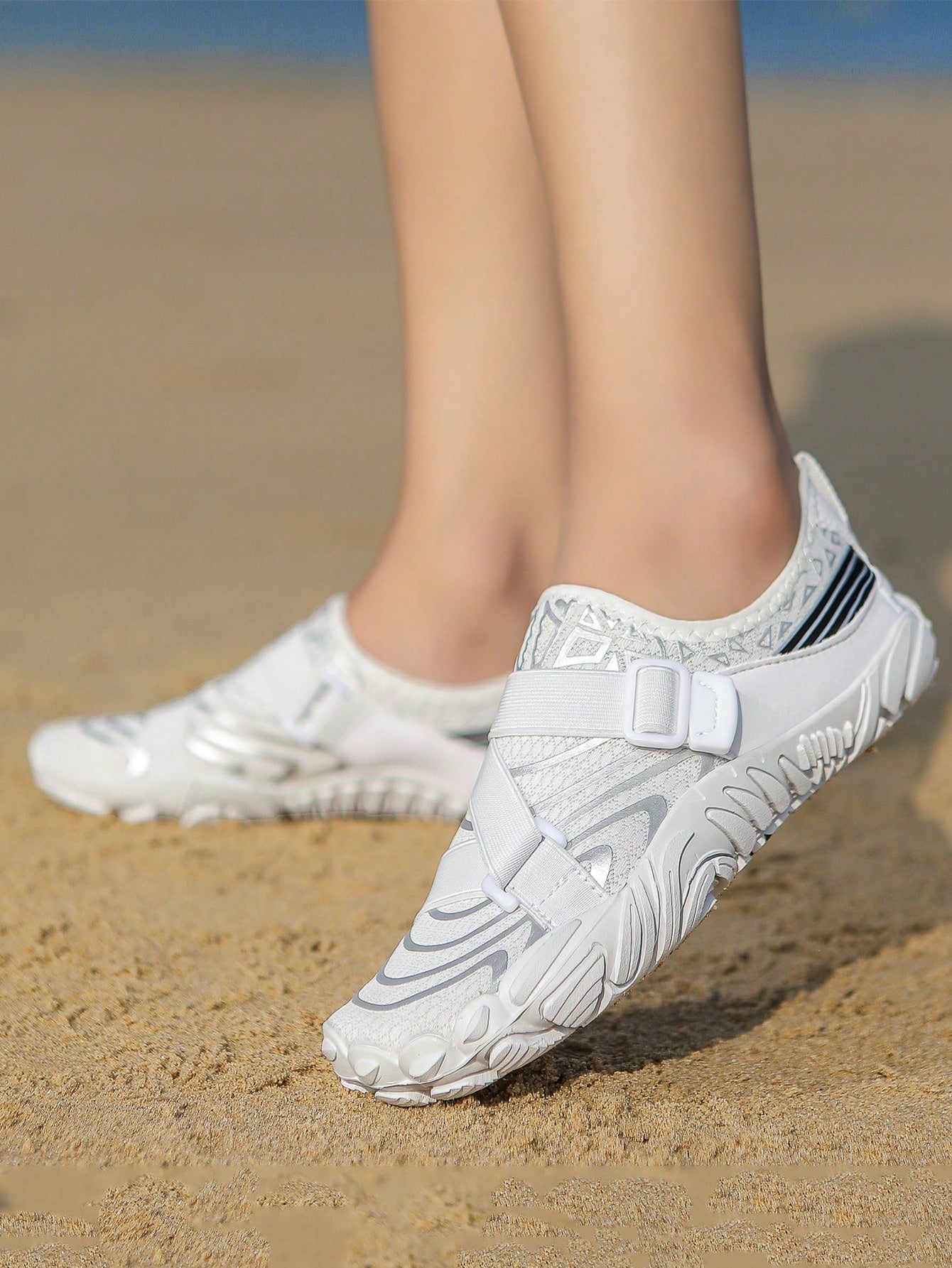 Couple's Beach Shoes, River Trekking Shoes, Fitness Shoes, Five-Toe Swimming Shoes, Outdoor Water Shoes