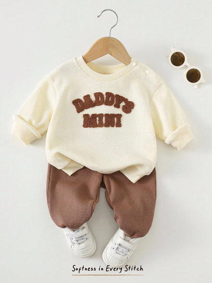 Cozy Pixies Newborn Cute Outfit, Letter Embroidery "DADDY'S MINI", Casual Everyday Wear, Autumn/Winter