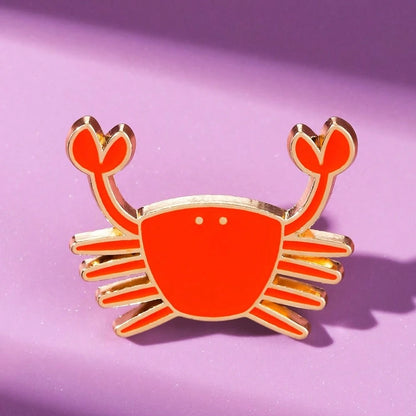 Crab Enamel Brooch Fashion Decorative Brooch Collar Bag Decoration Badge Jewelry Gift 2025 New Style Backpack School Office Accessory Shirt Jacket Halloween Badge Autumn Winter Accessory Suitable For