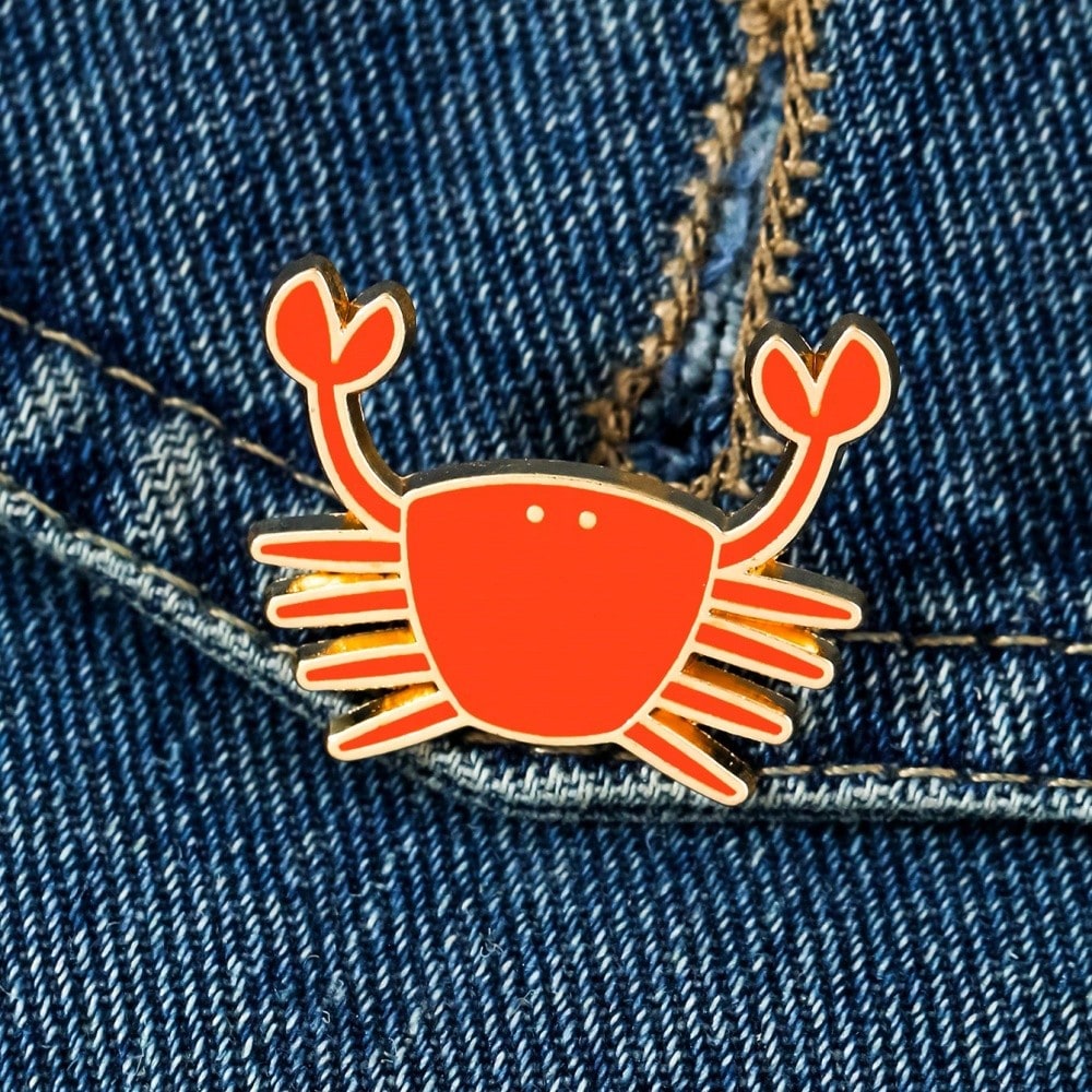 Crab Enamel Brooch Fashion Decorative Brooch Collar Bag Decoration Badge Jewelry Gift 2025 New Style Backpack School Office Accessory Shirt Jacket Halloween Badge Autumn Winter Accessory Suitable For