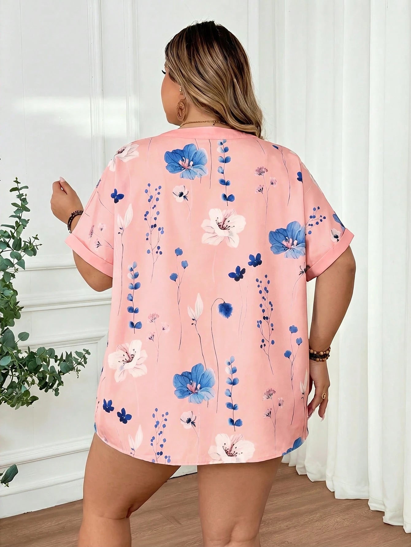 CURVE+ Plus Size Women Casual Loose Floral Print Short Sleeve Blouse, Spring/Summer Teacher Uniform