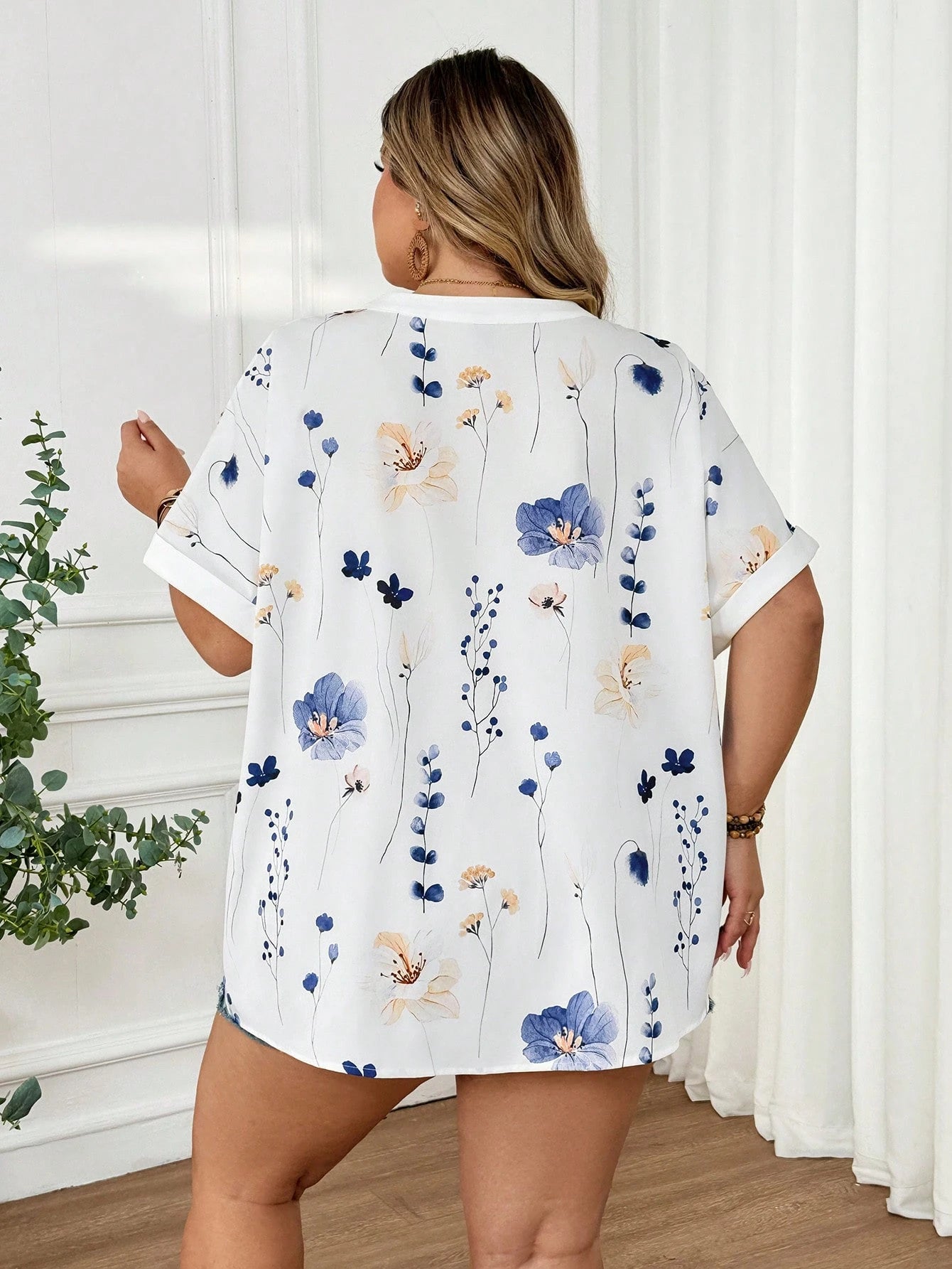 CURVE+ Plus Size Women Casual Loose Floral Print Short Sleeve Blouse, Spring/Summer Teacher Uniform