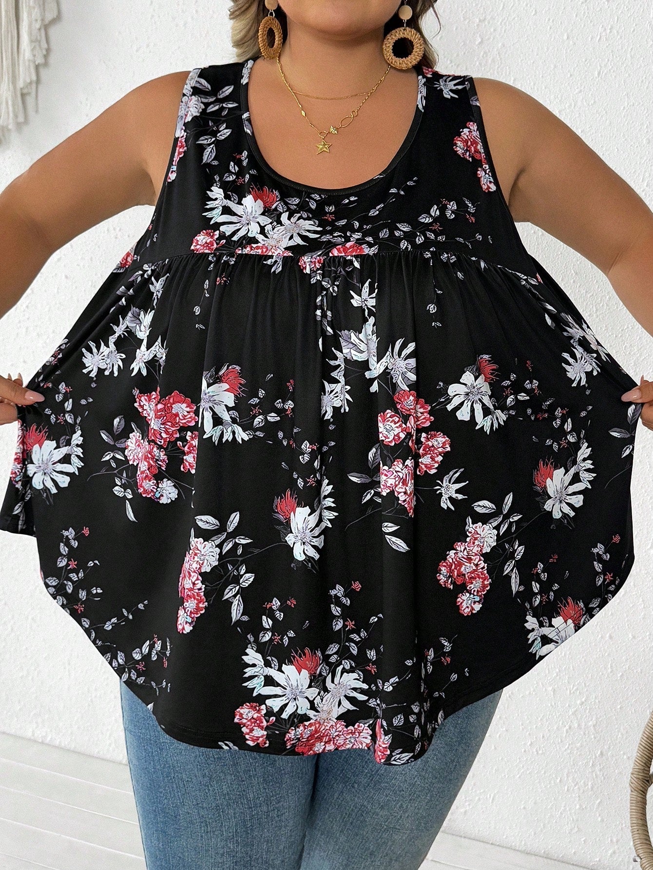 CURVE+ Plus Size Women's Summer Pleated Women's Camisole Top, Curve Plus, Boho Casual Vacation Vacation Bussines Black And White