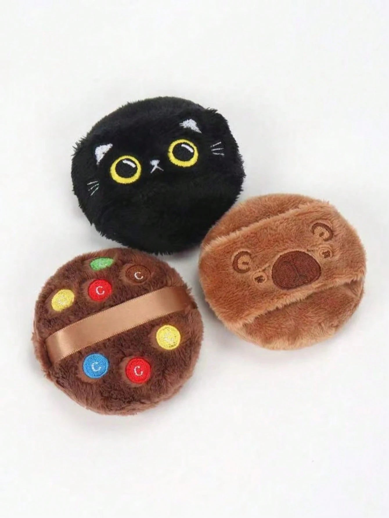 Cute Animal Embroidered Powder Puff, Gently Press The Powder Puff On The Face To Set Makeup. Use The Edge Or Tip Of The Powder Puff To Handle Details Like The Nose Wings And Eye Corners To Ensure Even