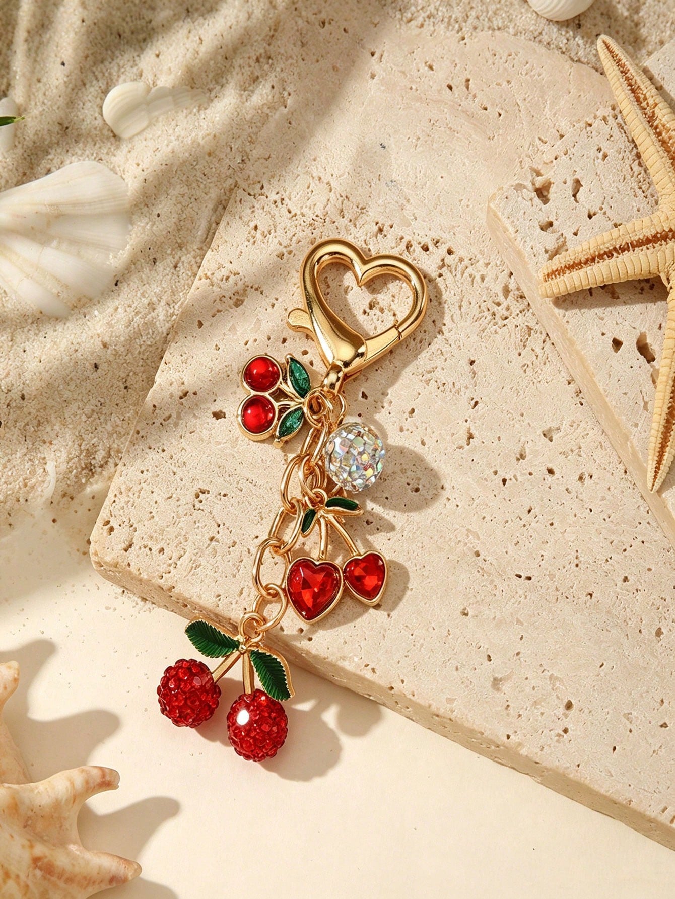Cute Cherry Ocean Series Keychain, Gold Alloy Heart-Shaped Lobster Clasp Bag Charm, Sweet Vacation Travel Theme Key Ring Accessory, Bag Chain Accessory, Bag Charm Accessory, Bag Pendant, Bag Charm Pen