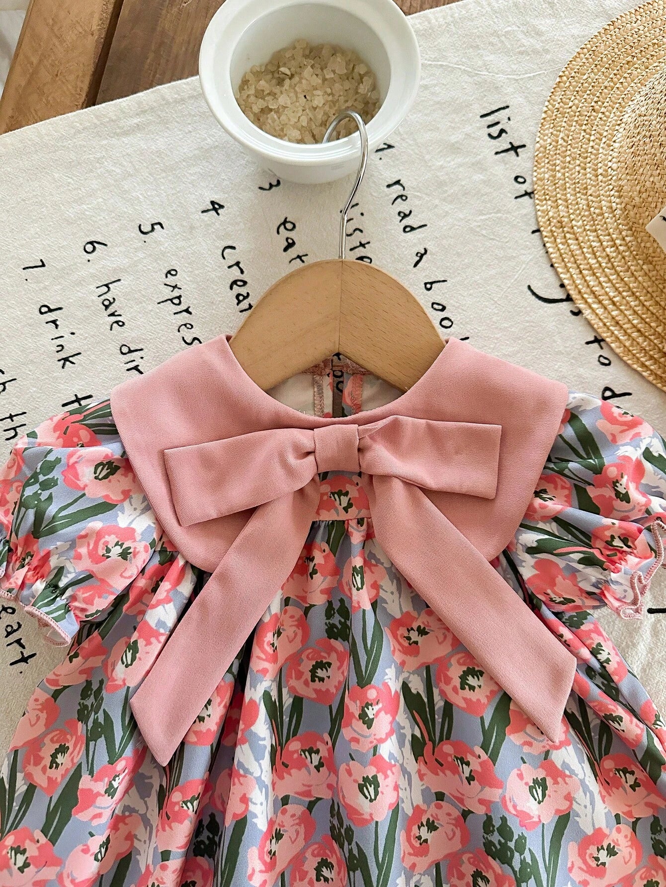 Cute Dusty Pink Baby Girl Floral Dress,Summer Short-Sleeved Newborn Outfit With Bow Headband,Vintage Flower Print Dress For Baby Shower