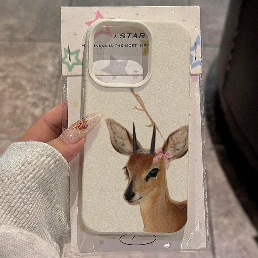 Cute Elk Design TPU Fashion 1pc Elk Fashion TPU Material Cute Deer & Floral Pattern Phone Case Compatible With IPhone 17 Pro Max/17/16 Pro Max/15/13/12/11, S20 FE/A15/S24/A55, Compatible With Redmi No