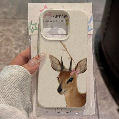 Cute Elk Design TPU Fashion 1pc Elk Fashion TPU Material Cute Deer & Floral Pattern Phone Case Compatible With IPhone 17 Pro Max/17/16 Pro Max/15/13/12/11, S20 FE/A15/S24/A55, Compatible With Redmi No