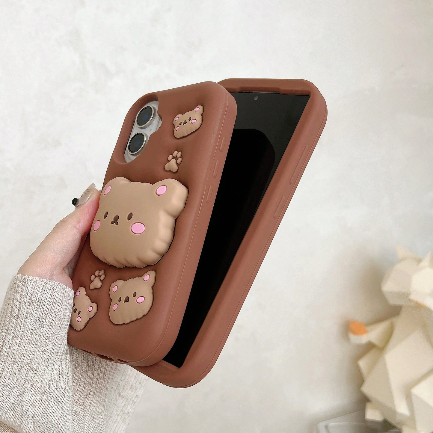 Cute Little Bear Silicone Shockproof Cartoon 3D Brown Bear Phone Case With Retractable Stand, Protective Cover, Sculptural Design, Air Cushion Drop Protection, Compatible With Apple 11 12 13 14 15 16