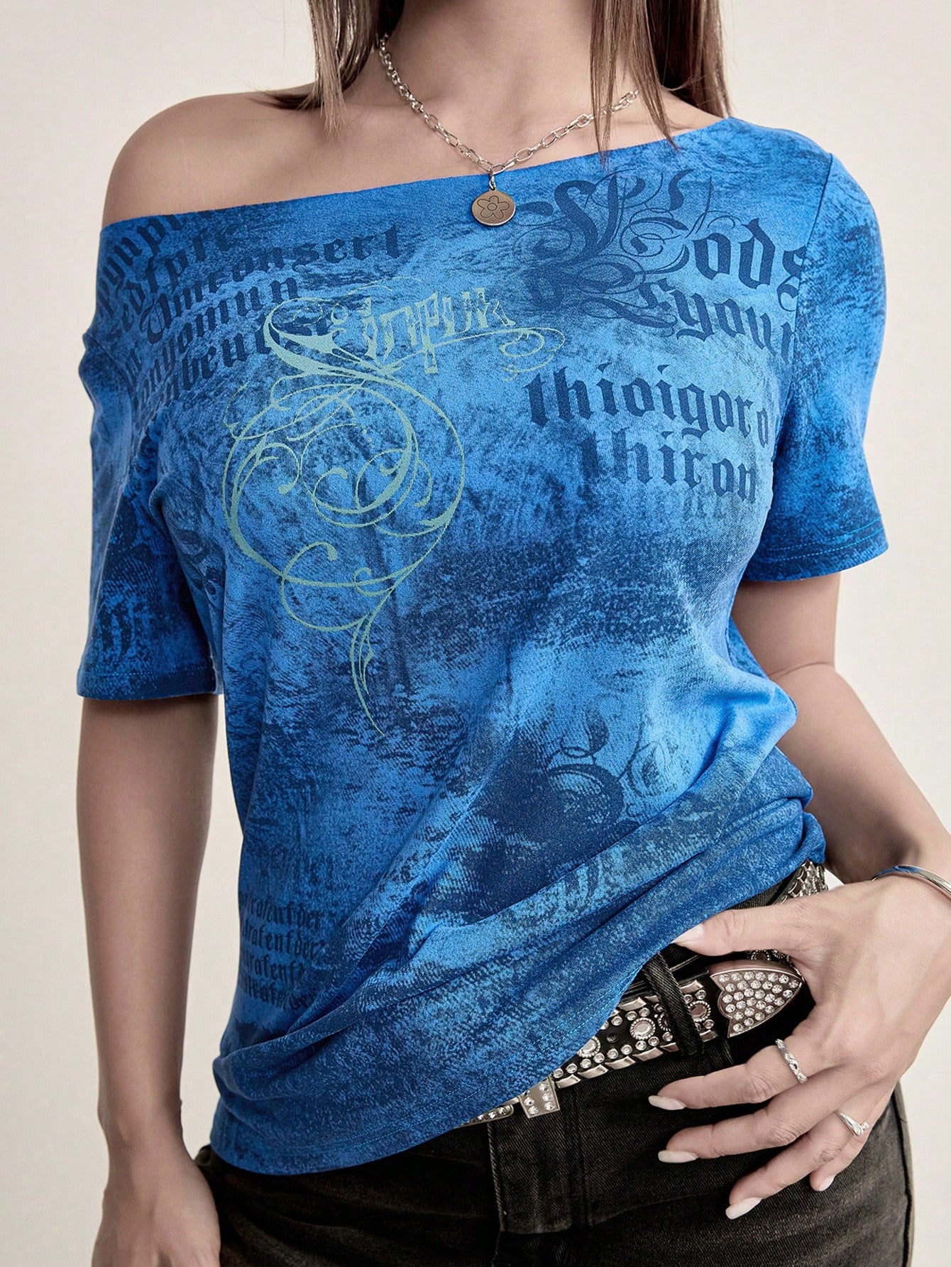 Cyber Y2K Women Street Goth Style Printed Short Sleeve Unique Asymmetric Shoulder Exposed Thin T-Shirt Casual Vacation Summer