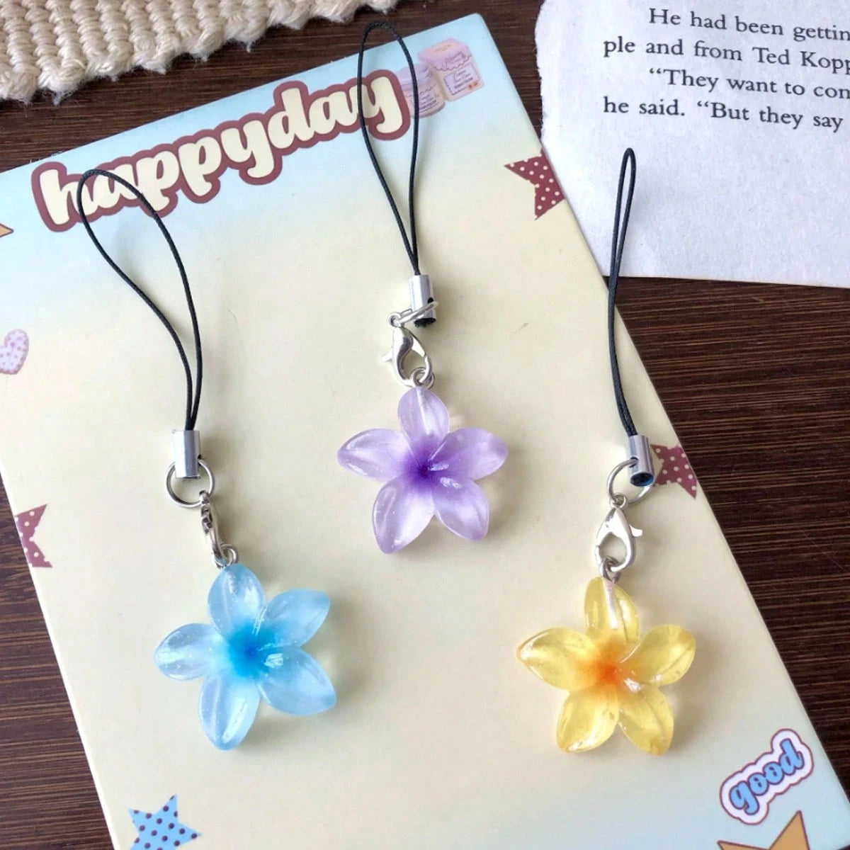 Daisy Transparent Flower Resin Pendant Phone Lanyard, Backpack Ornament, Cute Phone Strap, Girly Soft Pendant, Gift For Best Friends And Couples, Suitable For Phones, Cameras, Keychains, School Bag Or