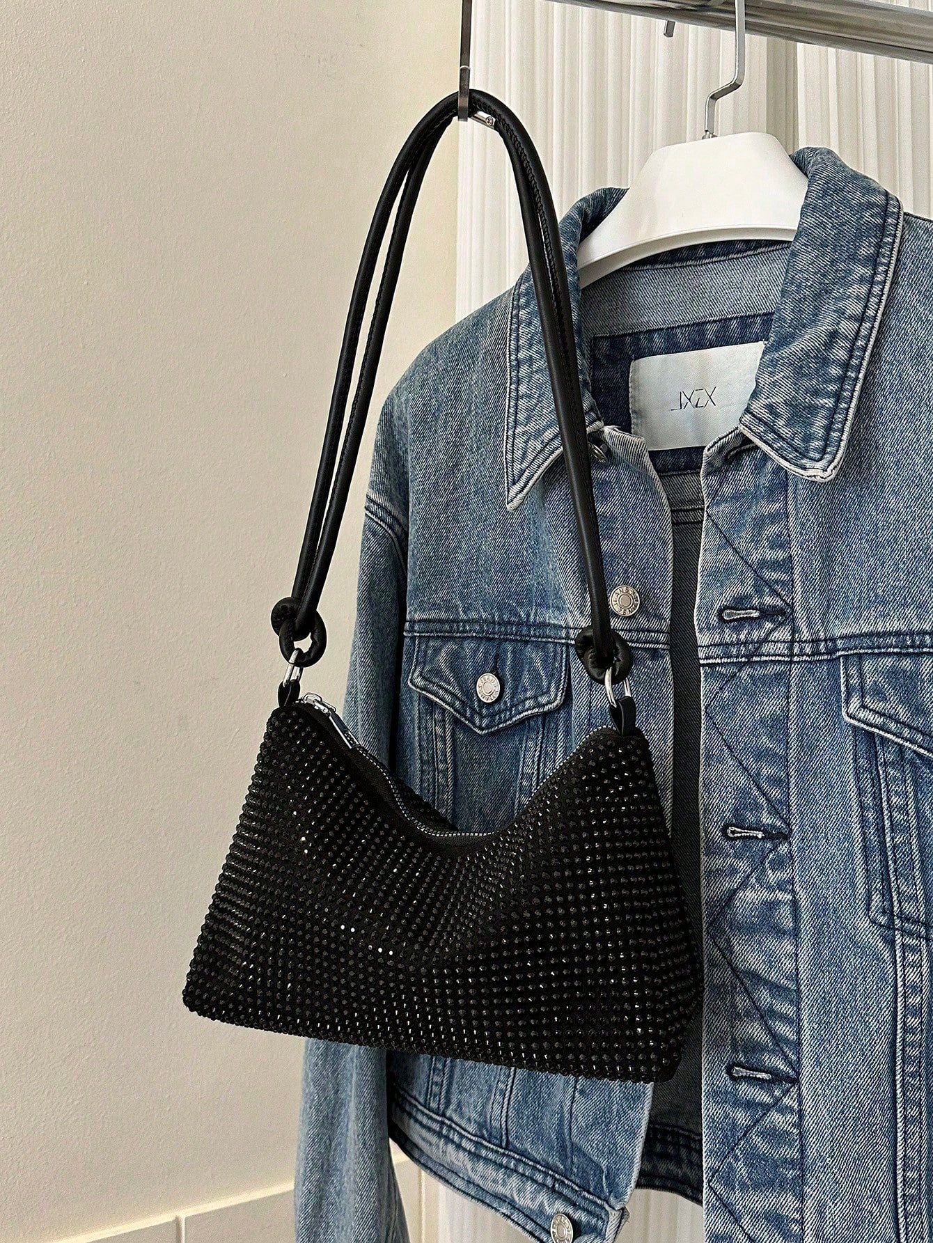 DAZY Lightweight,Business Casual Black Hobo Bag Studded Decor With Zipper For Teen Girls Women College Students,Rookies & White-Collar Workers Perfect For Office,College,Work,Business,Commute,Outdoor