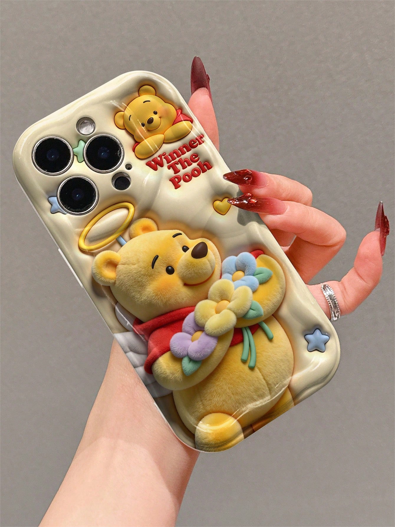 Disney This Winnie The Pooh Phone Case Features A Cute And Playful Expression Design, A Simple And Stylish Appearance, And A Smooth Touch. It Utilizes A 2D Wave Texture, Is Made Of Adorable And Eye-Ca