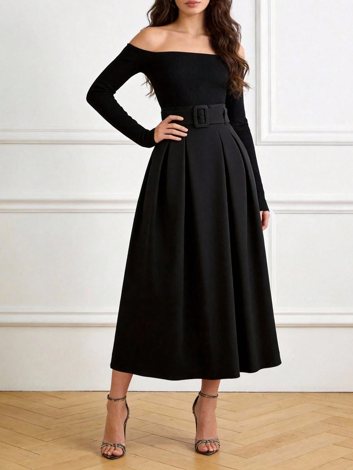 EARO Women's High Waist Slimming Gray Versatile Casual Commuter Skirt, Loose Design With Adjustable Waistband, A-Line Skirt Black Spring