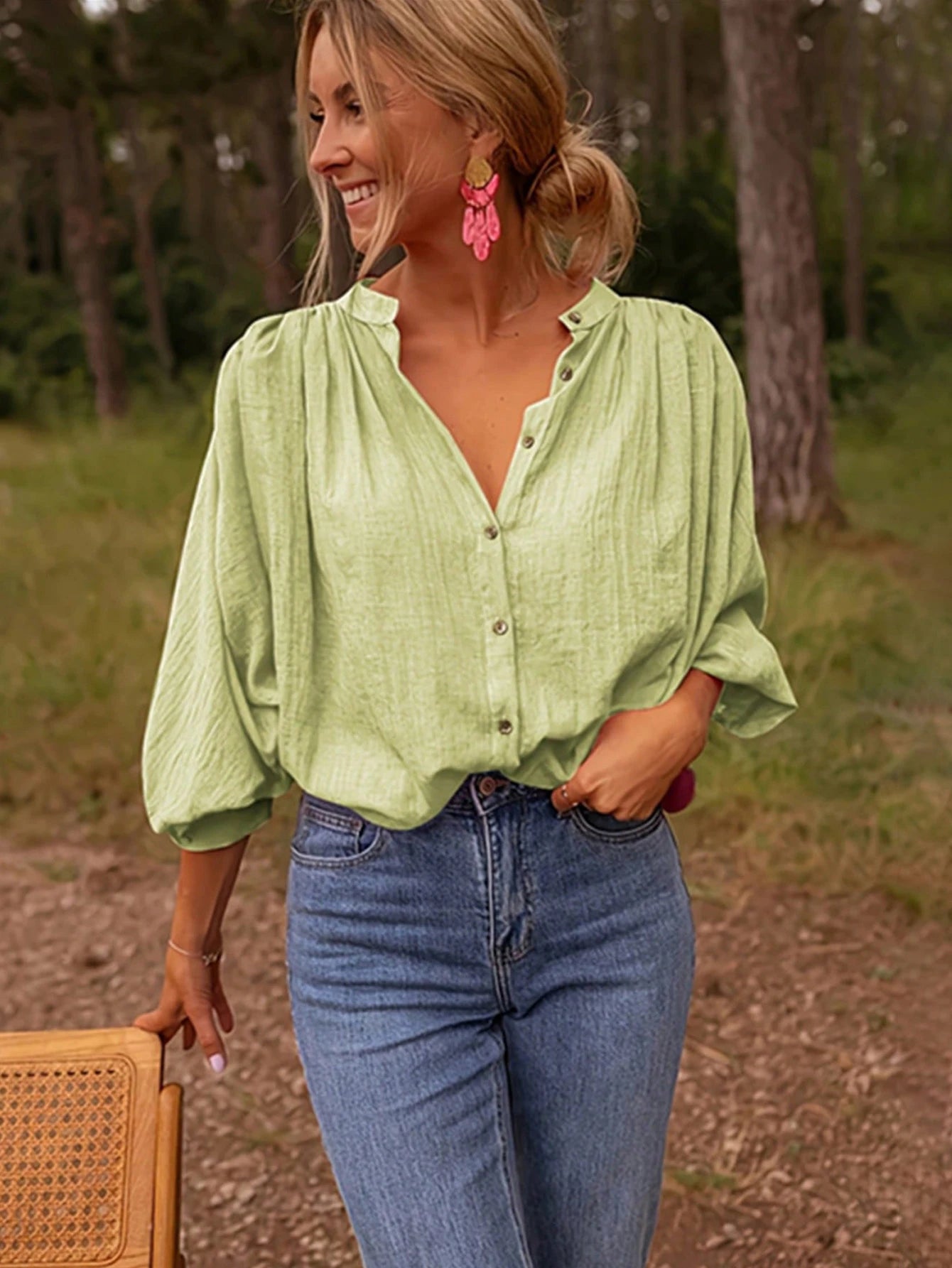 Elegant Women's Button-Down Blouse With Pleated Flare Sleeves, Loose Fit, Polyester Fabric, Casual Fashion Design, Classic Collar Design Black