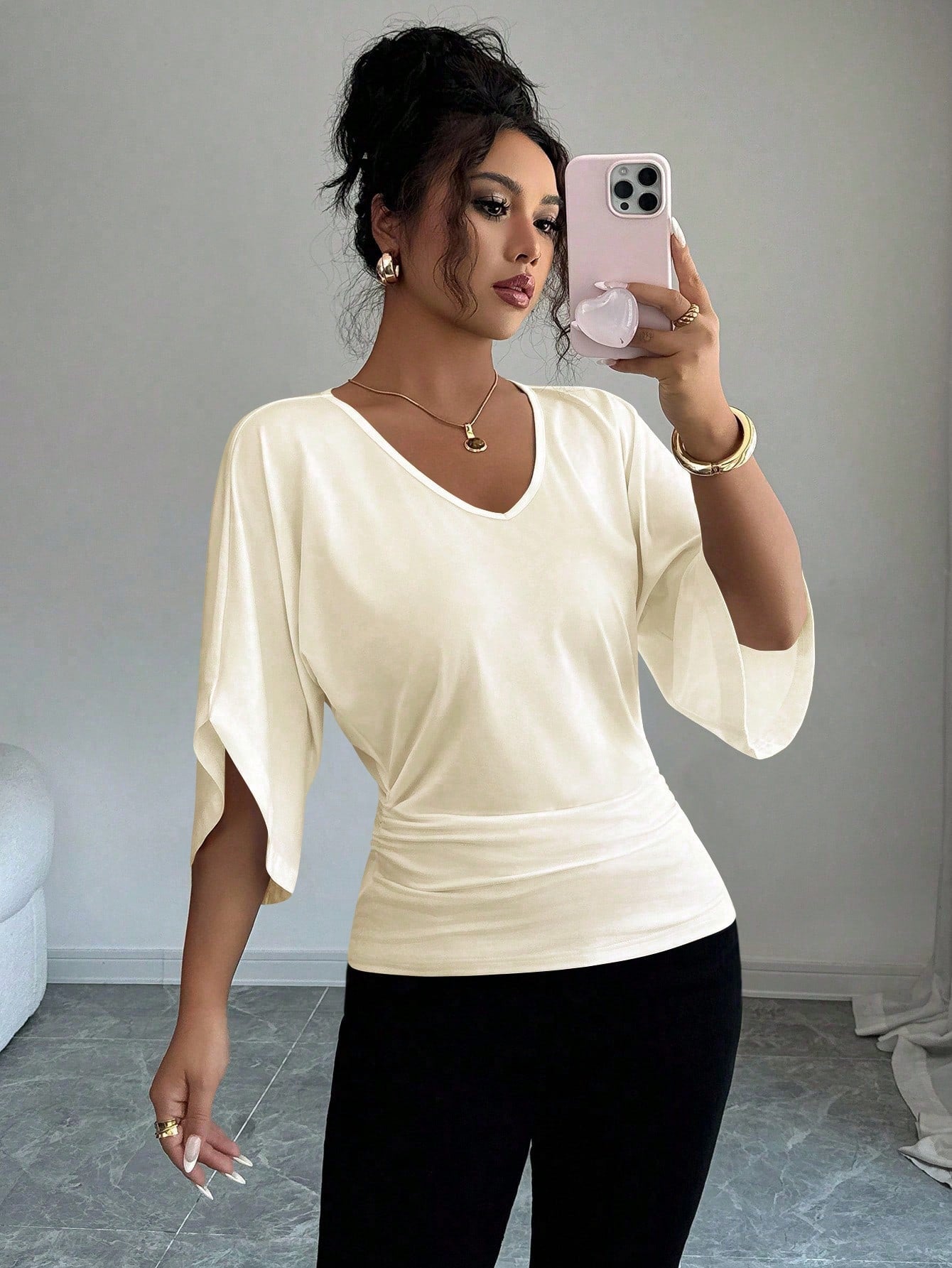 Elenzga Women's Solid Color Batwing Sleeve V-Neck Short Sleeve T-Shirt