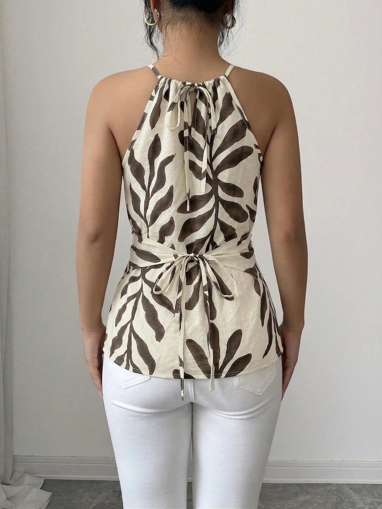 Elenzga Women's Summer Boho Holiday Vacation Beige Leaf Print Halter Neck Tank Top,Elegant Sleeveless Bow Tie Neckline Wooden Bead Asymmetric Hem Slim Fit