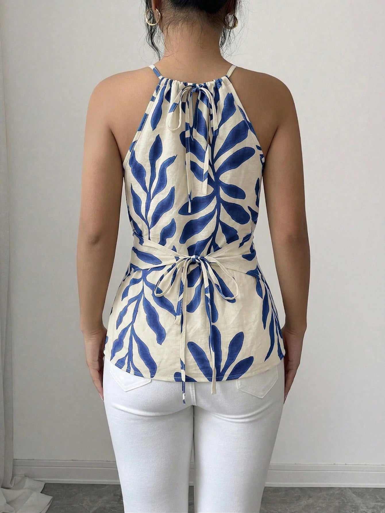 Elenzga Women's Summer Boho Holiday Vacation Beige Leaf Print Halter Neck Tank Top,Elegant Sleeveless Bow Tie Neckline Wooden Bead Asymmetric Hem Slim Fit