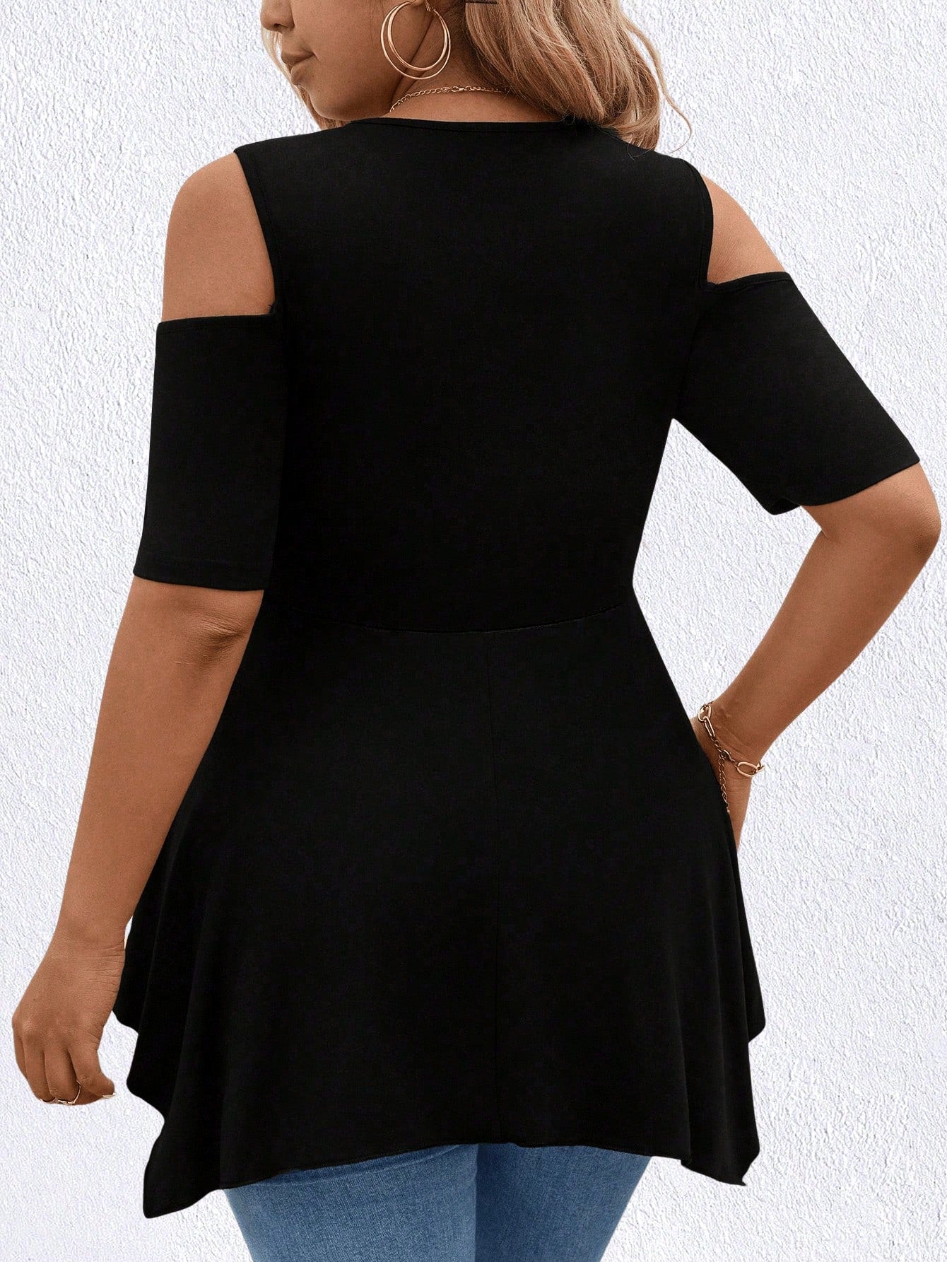 EMERY ROSE Plus Size Women Elegant Asymmetric Hem U-Neck T-Shirt