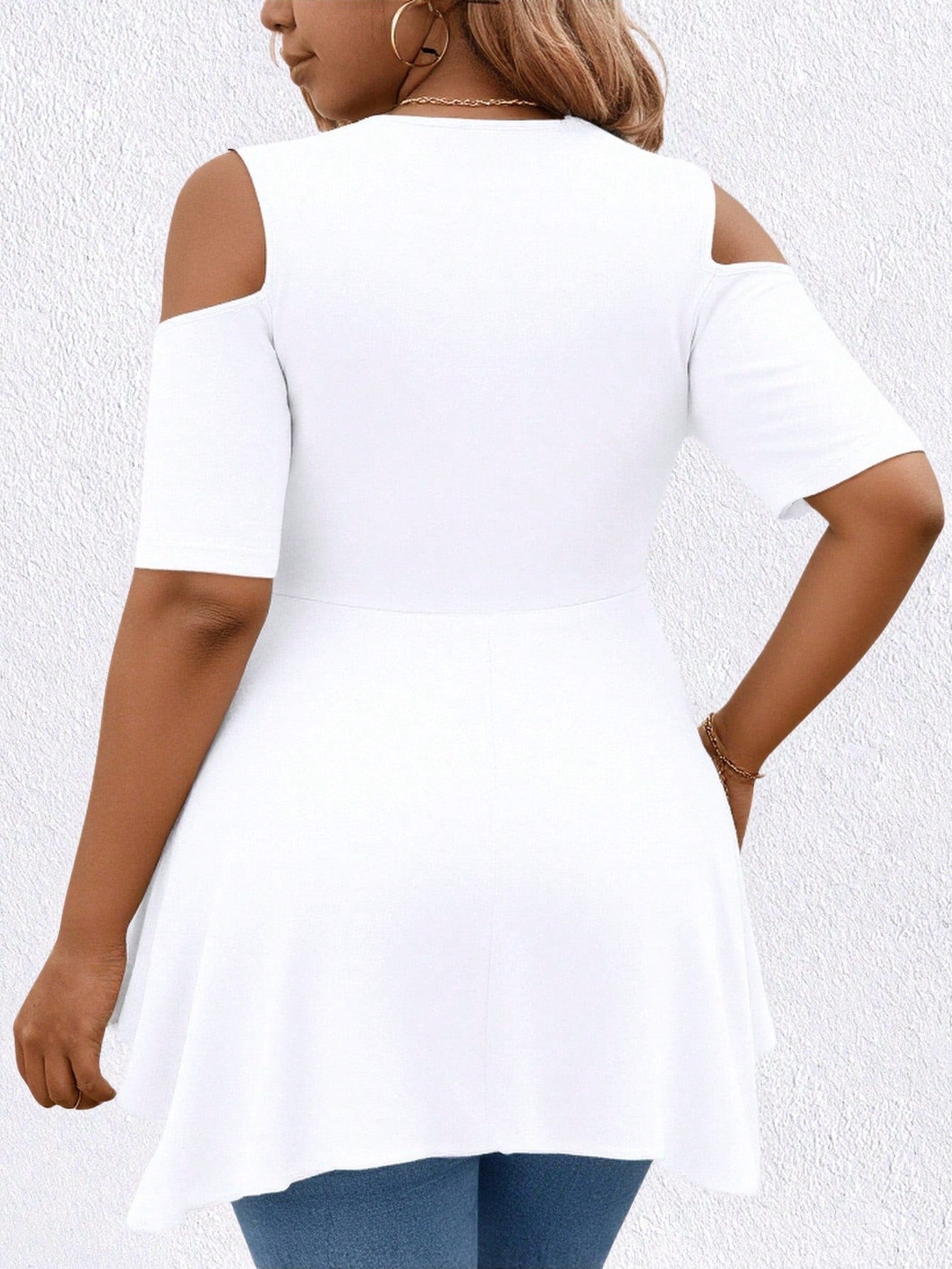 EMERY ROSE Plus Size Women Elegant Asymmetric Hem U-Neck T-Shirt