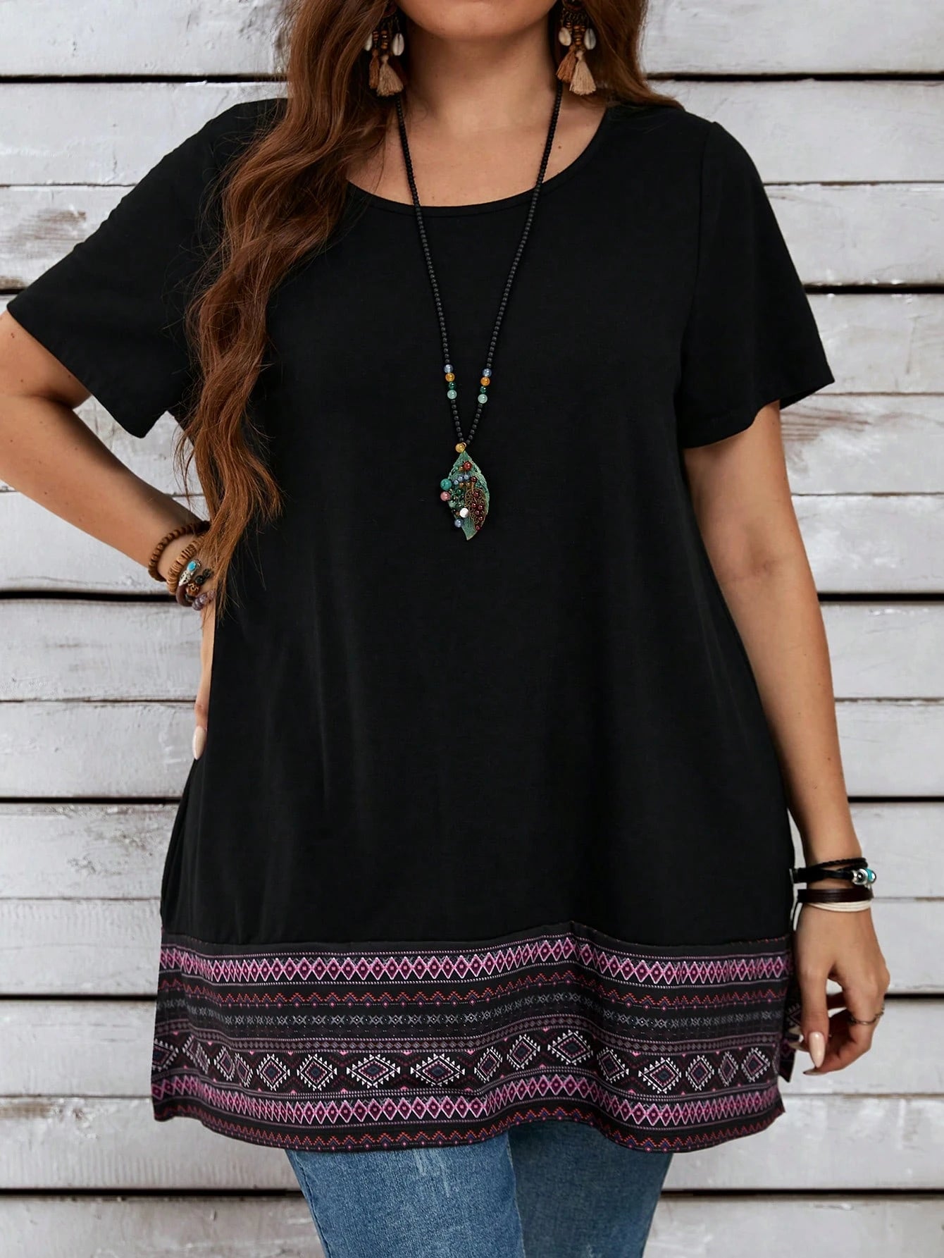 EMERY ROSE Summer Holiday Style Plus Size Women's Geometric Print Round Neck Short Sleeve Casual Vent Mom T-Shirt,Vacation/Spring