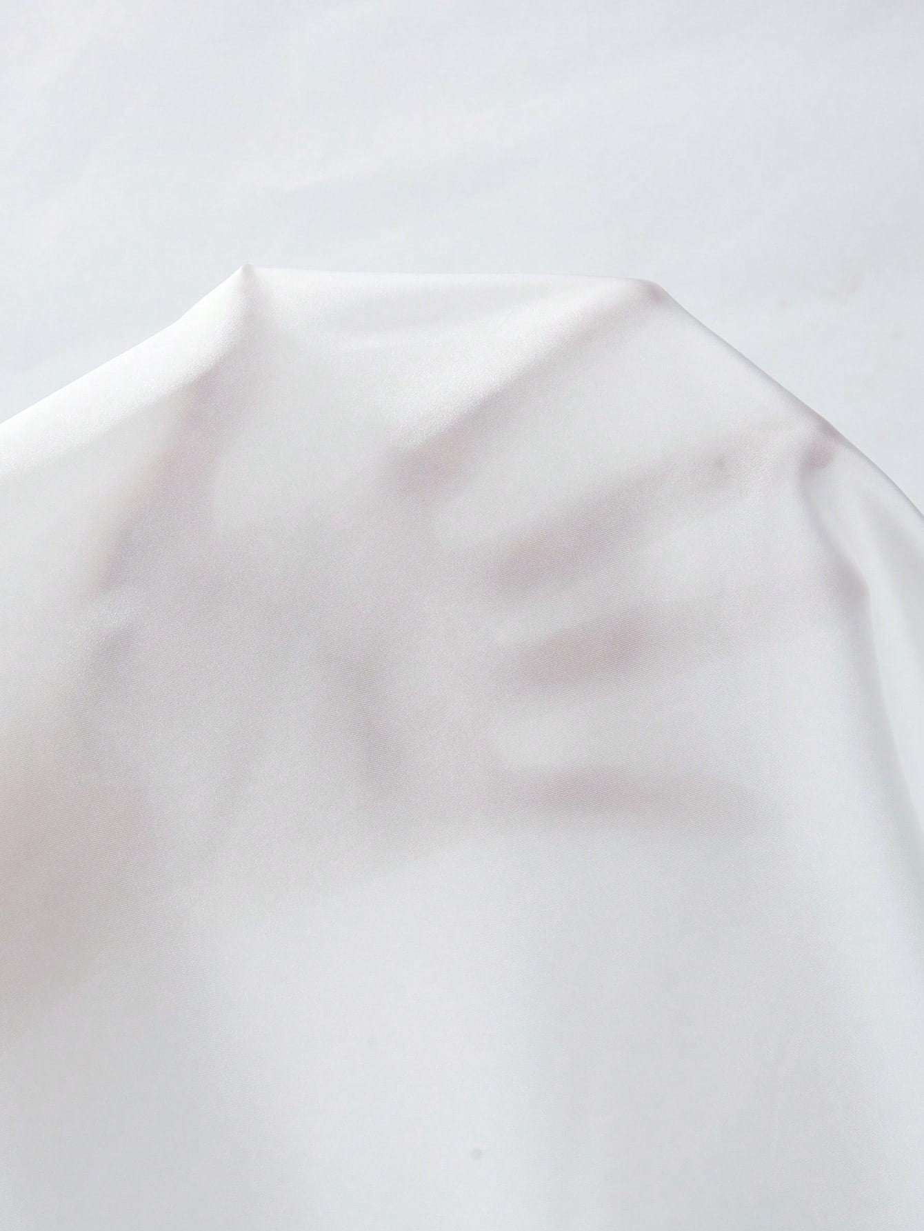 EMERY ROSE Women's Sleeveless Shirt With Frill Hem