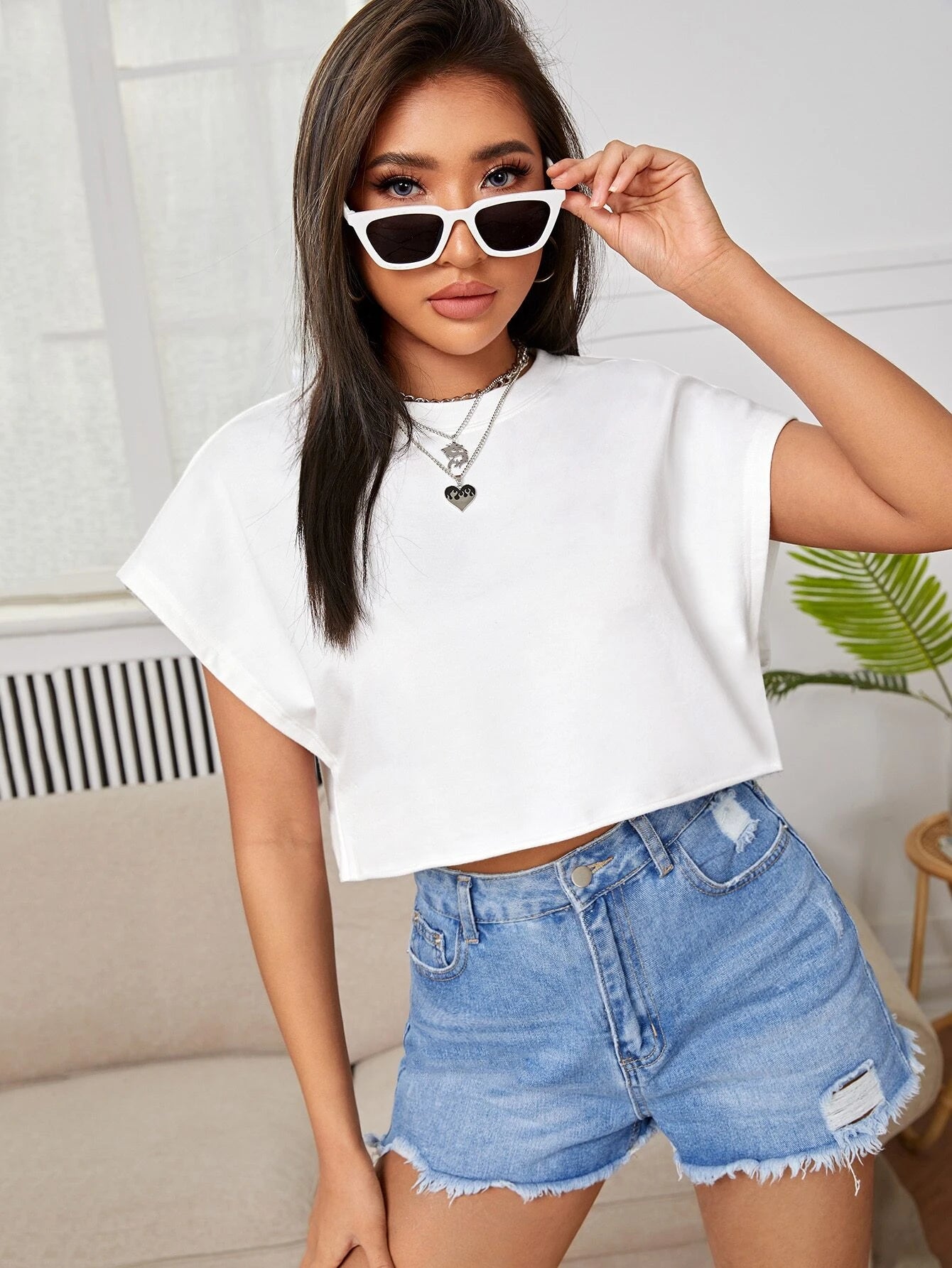 EZwear Batwing Sleeve Solid Crop Top