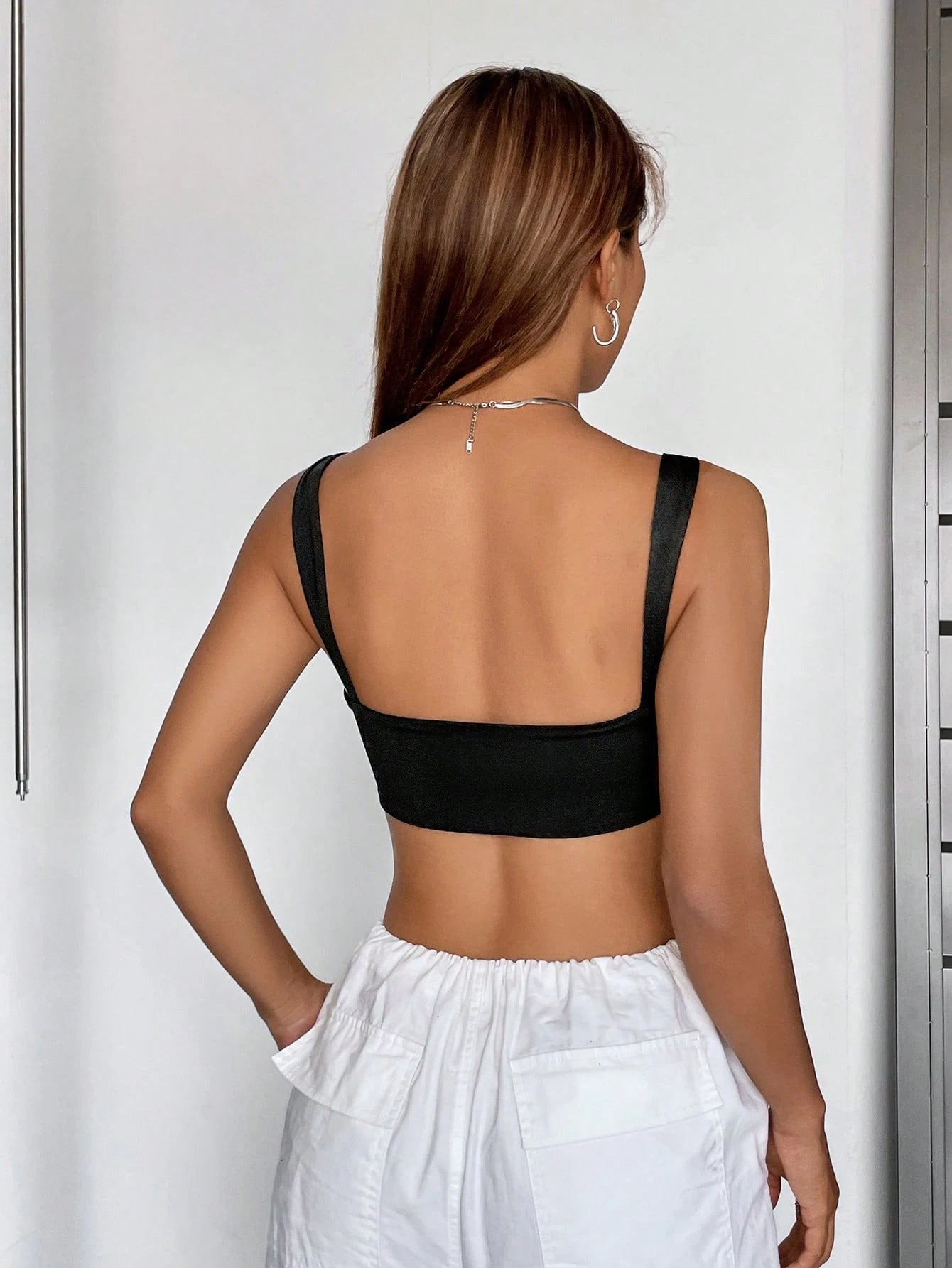 EZwear Black Tight Sportswear Solid Crop Cami Top