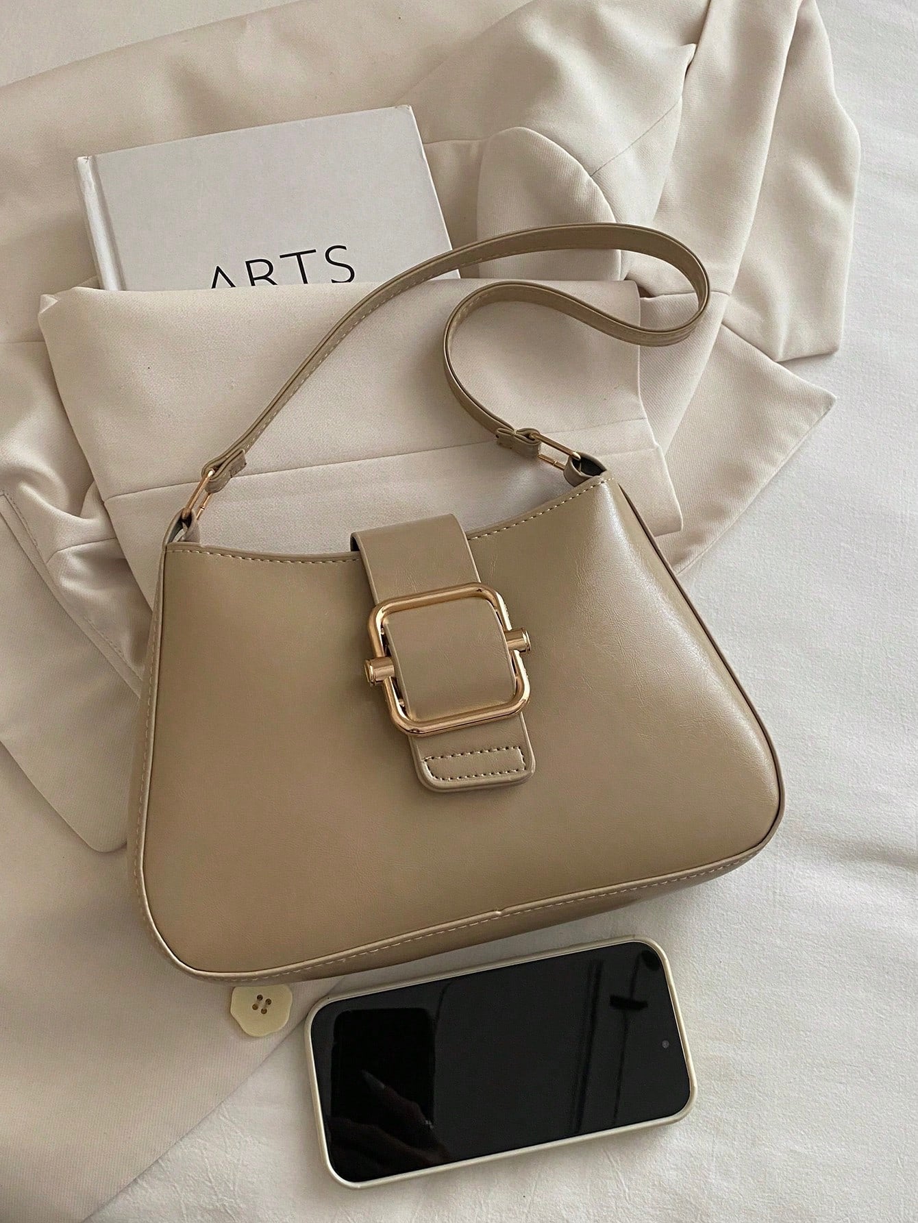Fashion Solid Color New Hardware Buckle Practical Handbag, Classic Versatile Lacquer Modern Style Women's Shoulder Bag, Suitable For Shopping, Wallet, Shopping, Young Women, College Students, Newcomer