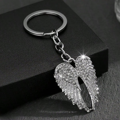 Fashionable Angel Wings Keychain- Shiny Angel Wings Keyring, Enamel Angel Wings Pendant Keychain, Rivet Design, Durable Metal Wings Accessory, Suitable For Both Men And Women, Couple's Daily Gift, Cu