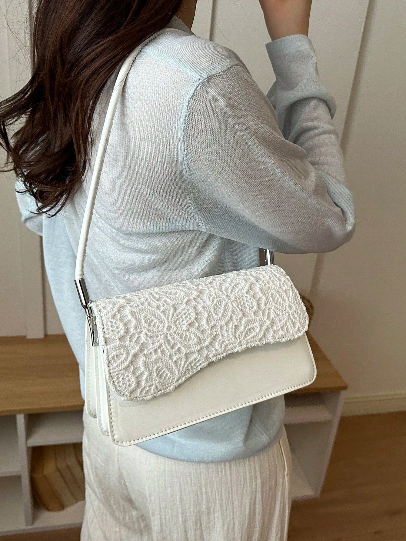Fashionable Solid Color Lace Retro Minimalist Elegant Shoulder Bag, Quiet Luxury
