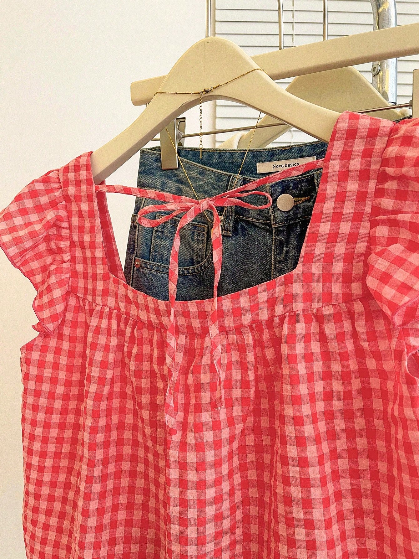Franclia Autumn New Arrival Cute Ruffle Hem Top For Women