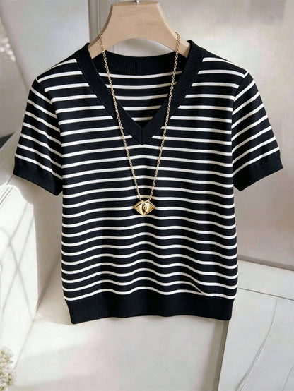 Franclia New Striped V-Neck Short Sleeve T-Shirt For Women