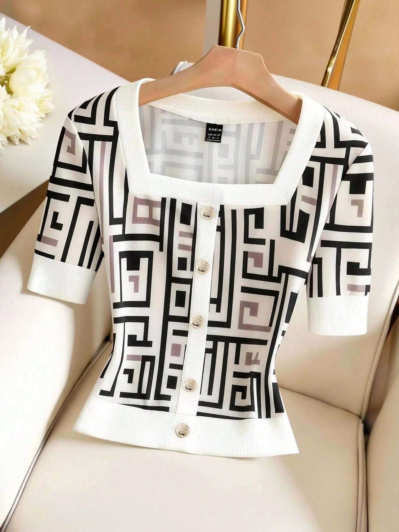 Franclia Women's Elegant Square Neck Knit T-Shirt,Slim Fit Button Waist Short Sleeve Printed Tee,Black And White Summer Brunch Top For Work Commute,Outdoor