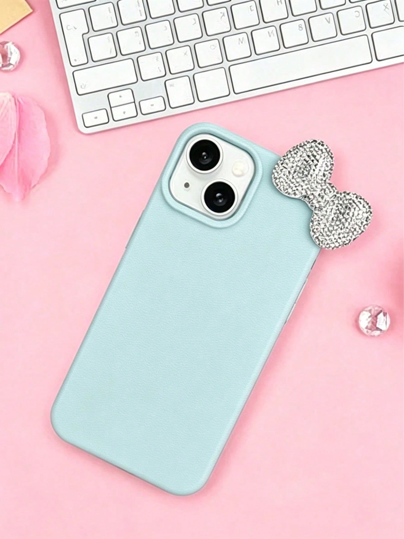 Fresh Light Mint Green Leather Phone Case 2-Piece Set (Case + Rhinestone Bow)| Gentle Light Blue Full Rhinestone Detachable Bow Luxury Leather Texture Phone Case, Compatible With Apple 17/17 Pro/17 P