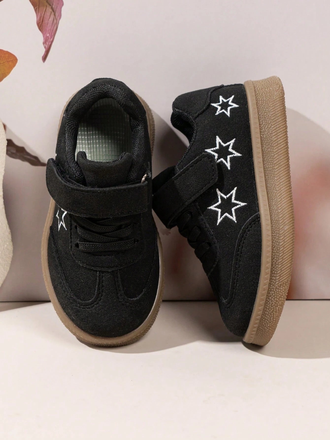 Girls' Star Pattern Sports Shoes, Hook And Loop Closure, Retro Casual Athletic Shoes, Comfortable School Shoes, Toddler Daily Wear