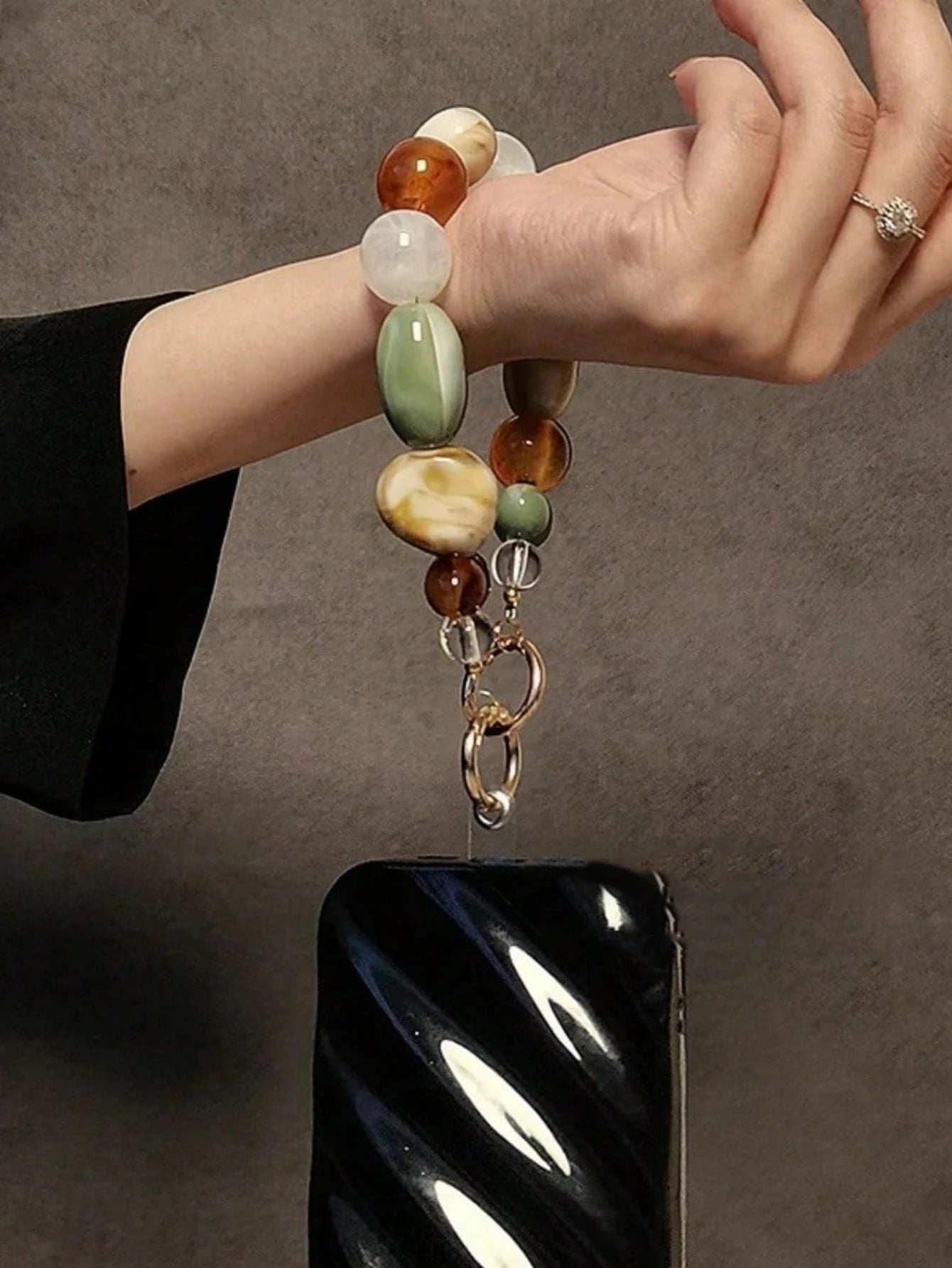 Handmade Beaded Keychain, Personalized Creative Women Handbag Pendant Wristlet Short Hanging Cord Car Key Chain Accessory Gifts For Mother, Family, Friends, Birthday, Holiday Phone Charm, Phone Chain