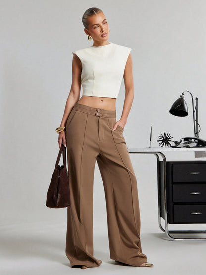 Hauture Women's Off-White Summer Elegant Party Night Stand Collar Backless Sleeveless Top,Gold Metal Closure Old Money Business Office Chic Desk To Dinner