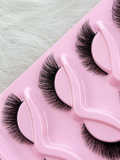 Hinarin 5 Pairs Cat Eye False Eyelashes, 3D Effect, Short Length, Natural Look, Slender D-Curl Faux Mink Eyelashes, Elongated Eye Tail, Dense Fox Eye False Eyelashes, Strip False Eyelashes, Eyelashes