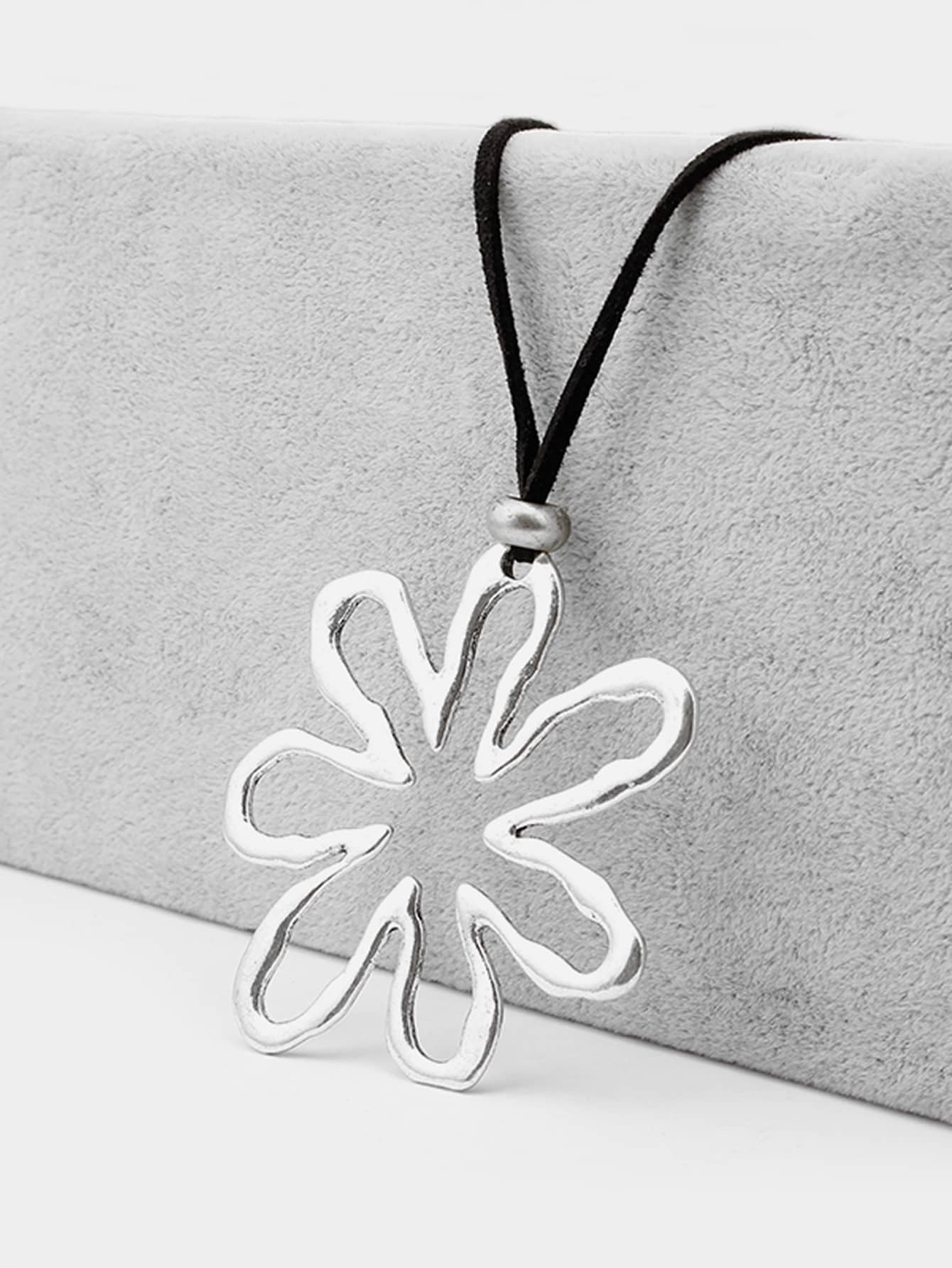 Hollow Out Flower Charm Necklace Valentines,Mom,Mother,Mother's Day,Gift