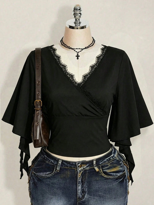 ICON Plus Size Women's Retro Elegant Goth Black Lace V-Neck Ruffle Sleeve Fitted T-Shirt,Autumn Y2K Night Out Club Fashion Music Festival Basic Top